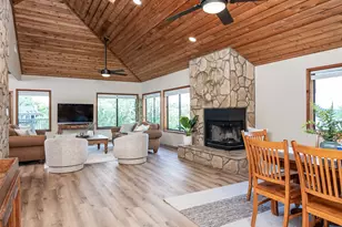 509 Coventry Rd, Spicewood, TX 78669 - Photo 2