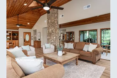 509 Coventry Road, Spicewood, TX 78669 - Photo 14