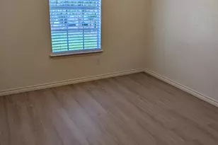 3908 Holt Dr, Austin, TX 78749 - Photo 16