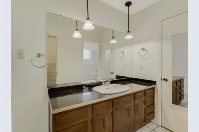 3908 Holt Drive, Austin, TX 78749 - Photo 12