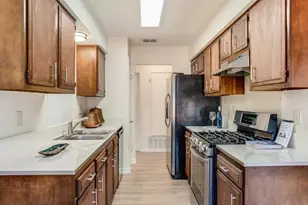 3908 Holt Dr, Austin, TX 78749 - Photo 4