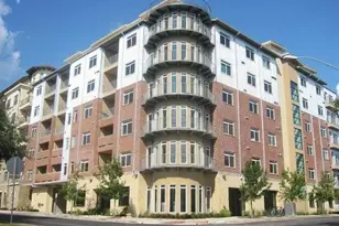 910 W 25th St, Austin, TX 78705 - Photo 1