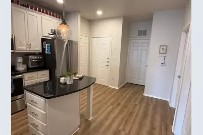 910 W 25th Street #508, Austin, TX 78705 - Photo 4