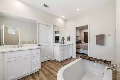 1512 Stonecrest Drive, Granite Shoals, TX 78654 - Photo 18