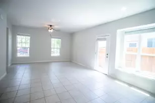 1174 Esplanade Pkwy, San Marcos, TX 78666 - Photo 6