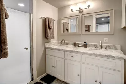 1217 Jones Street, Smithville, TX 78957 - Photo 12