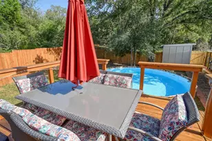 1217 Jones St, Smithville, TX 78957 - Photo 22