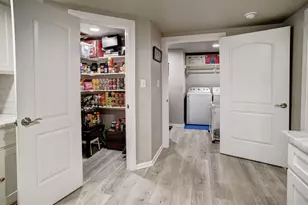 1217 Jones St, Smithville, TX 78957 - Photo 10