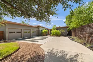 1117 Stobaugh St, Austin, TX 78757 - Photo 30