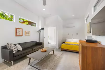 1117 Stobaugh Street, Austin, TX 78757 - Photo 24