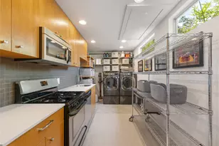 1117 Stobaugh St, Austin, TX 78757 - Photo 6