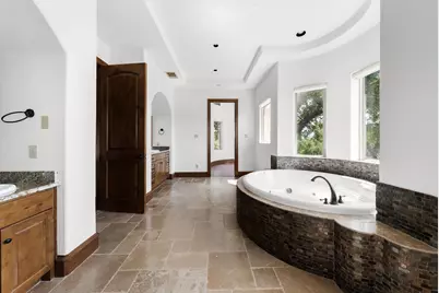 8001 Magnolia Ridge Cove, Austin, TX 78738 - Photo 18