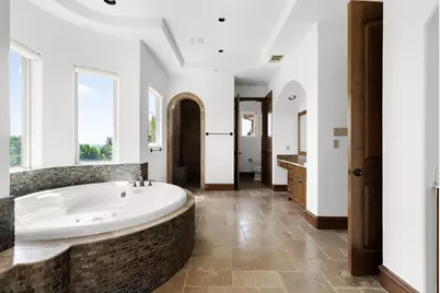8001 Magnolia Ridge Cove, Austin, TX 78738 - Photo 16