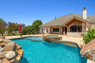 218 Courtnee's Way, Georgetown, TX 78626 - Photo 16