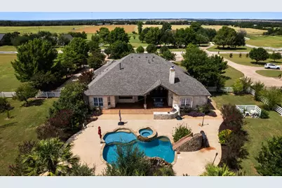 218 Courtnees Way, Georgetown, TX 78626 - Photo 36