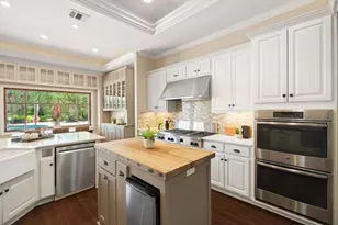 218 Courtnee's Way, Georgetown, TX 78626 - Photo 10