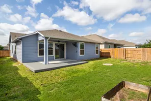 8204 Silhouette St, Austin, TX 78744 - Photo 22