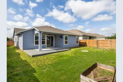 8204 Silhouette Street, Austin, TX 78744 - Photo 22