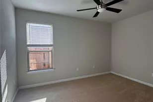 8204 Silhouette St, Austin, TX 78744 - Photo 32