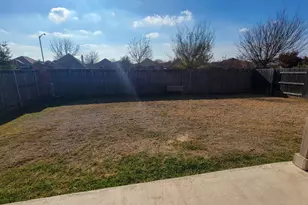 242 Thornless Cir, Buda, TX 78610 - Photo 16