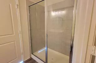 242 Thornless Cir, Buda, TX 78610 - Photo 10