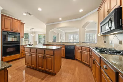 12709 Pinto Chase Court, Austin, TX 78732 - Photo 12