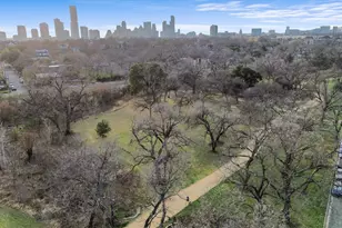 2706 Zaragosa St, Austin, TX 78702 - Photo 24