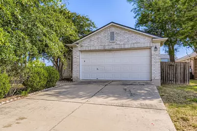 101 Bandara Woods Boulevard, Elgin, TX 78621 - Photo 1