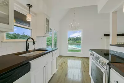 2355 Sandy Point Road, Wimberley, TX 78676 - Photo 10
