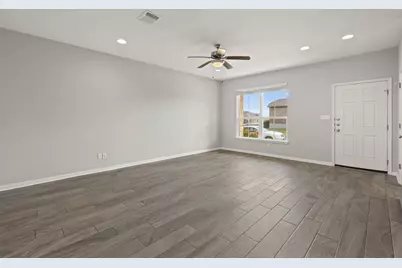 718 Tinton Falls Lane, Pflugerville, TX 78660 - Photo 6