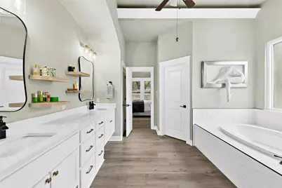 279 Rugged Earth Drive, Austin, TX 78737 - Photo 20