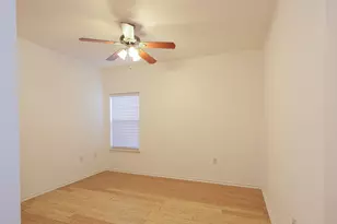 10312 Lone Pine Ln, Austin, TX 78747 - Photo 14