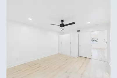 1208 Enfield Road #105, Austin, TX 78703 - Photo 18
