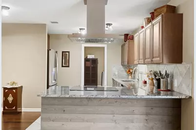 410 N Burnet Street, Manor, TX 78653 - Photo 8