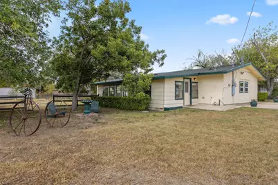 410 N Burnet Street, Manor, TX 78653 - Photo 30
