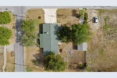 410 N Burnet Street, Manor, TX 78653 - Photo 36