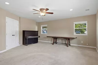 410 N Burnet Street, Manor, TX 78653 - Photo 12