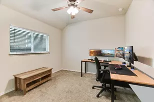 100 Rebel Red Cv, Liberty Hill, TX 78642 - Photo 14