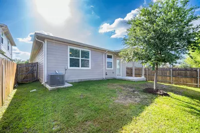 10801 Meris Lane, Austin, TX 78754 - Photo 18