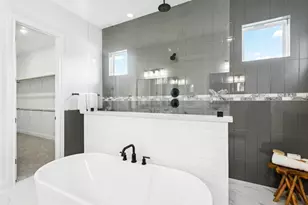 185 Pecos St, Cedar Creek, TX 78612 - Photo 16