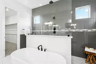 185 Pecos St, Cedar Creek, TX 78612 - Photo 16