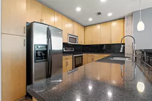 360 Nueces St, Austin, TX 78701 - Photo 10
