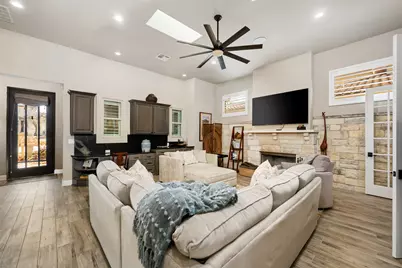 113 Blue Heron Lane, Georgetown, TX 78628 - Photo 14