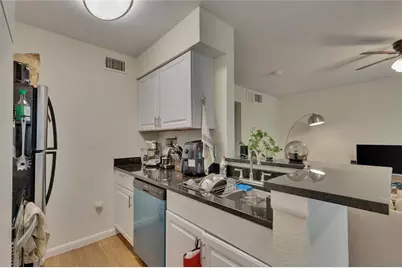 2207 Leon Street #205, Austin, TX 78705 - Photo 10