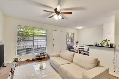 2207 Leon Street #205, Austin, TX 78705 - Photo 2