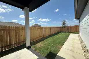 6151 Marsh Ln, Buda, TX 78610 - Photo 22