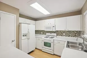 2407 Dowd Ln, Austin, TX 78728 - Photo 14