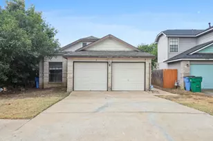 2407 Dowd Ln, Austin, TX 78728 - Photo 2