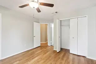 2407 Dowd Ln, Austin, TX 78728 - Photo 12