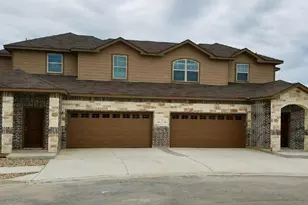 160 Lakeview Ct, Kyle, TX 78640 - Photo 1